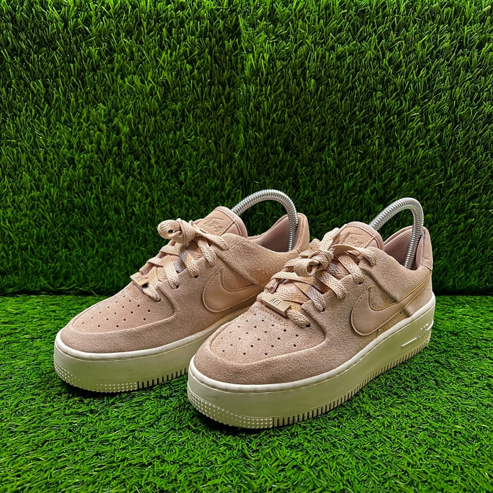 Air Force 1 sage low particle beige